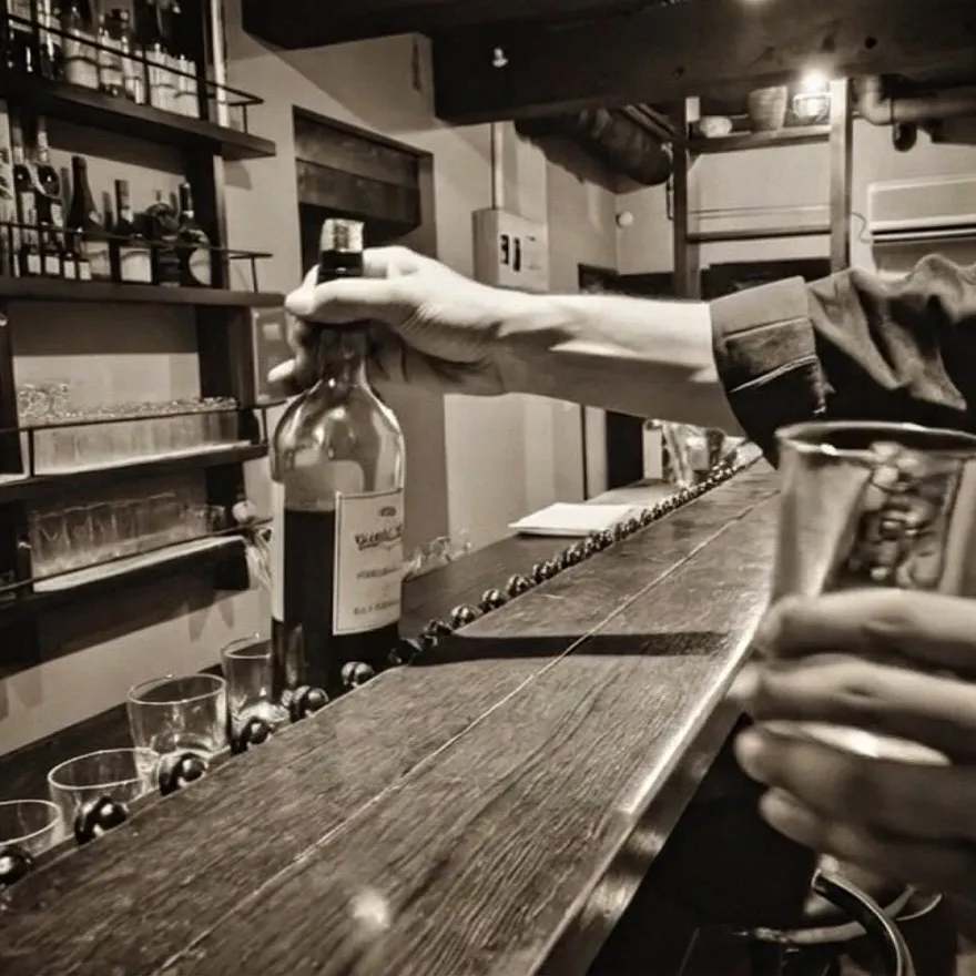 #中野区bar #昭和喫酒 #骨董と音楽